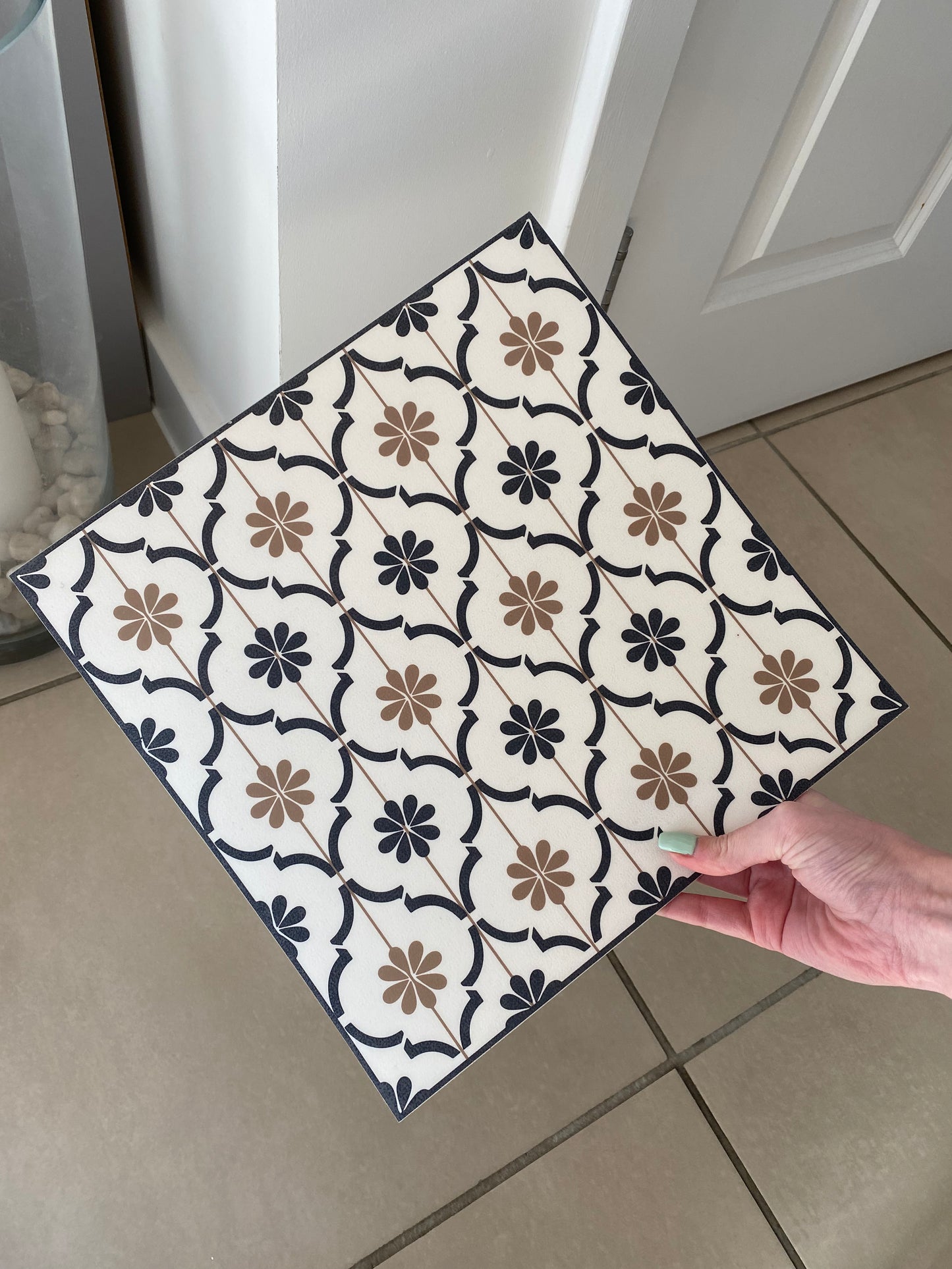 Moroccan Jannah Black & Gold Premium Peel & Stick Tiles